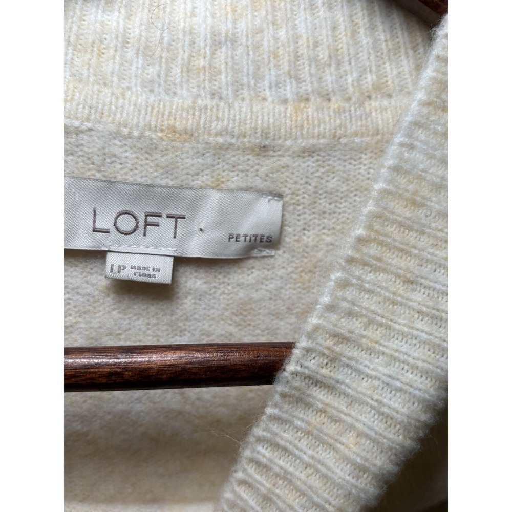 LOFT Petites Dachshund Sweater Buffalo Plaid Dog Cream Knit Women LP Cute - Picture 3 of 5